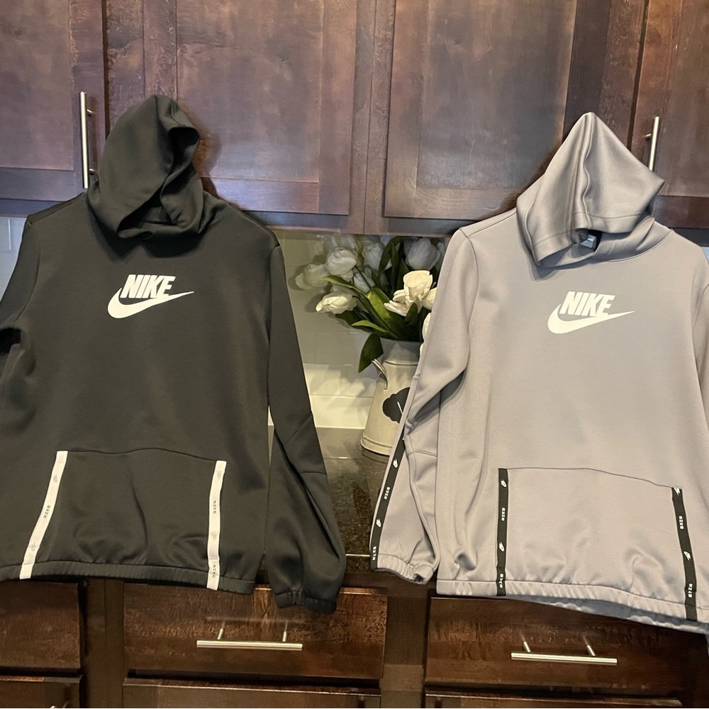 Lt of 2 Youth/Boys XL Nike Hoodies